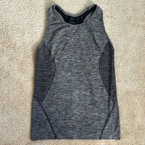 Zella Grey Workout Tank Top in Womens Size Medium